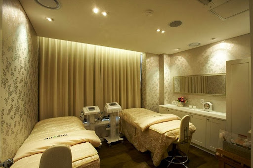 Hushu Dermatology Clinic