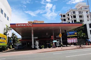 H K S RANASINGHE (Lanka IOC Fuel Filling Station) image