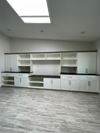 Pacific Closet and Garage image