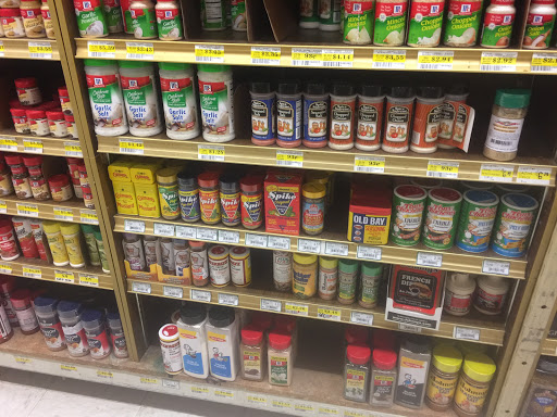 Grocery Store «Town & Country Foods», reviews and photos, 219 N 19th Ave, Bozeman, MT 59718, USA