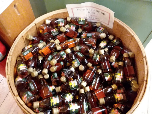 Gift Shop «Quechee Gorge Gifts & Sportswear», reviews and photos, 6053 Woodstock Rd, Quechee, VT 05059, USA