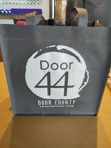 Winery «Door 44 Winery», reviews and photos, 4020 State Hwy 42 Bus #2, Sturgeon Bay, WI 54235, USA