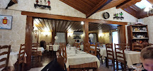 Atmosphère du Restaurant portugais Le Petit Chalet à Villeparisis - n°19