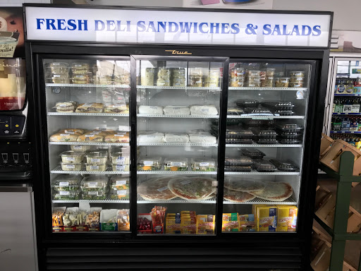 Convenience Store «Gold Harvest Market», reviews and photos, 4021 Mother Lode Dr, Shingle Springs, CA 95682, USA