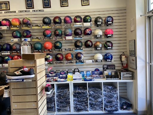 Bowling Supply Shop «Off 7 Bowling Pro Shop», reviews and photos, 46839 Maple Leaf Pl #180, Sterling, VA 20164, USA
