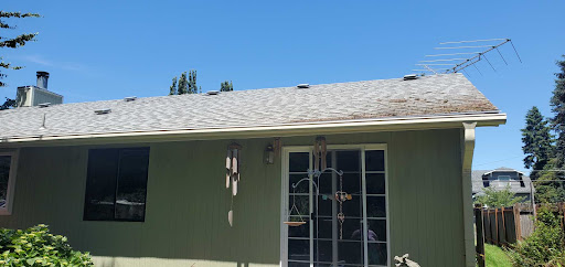 Roofing Contractor «Western Pacific Roofing - Clackamas Roofing», reviews and photos, 9318 SE Church St, Clackamas, OR 97015, USA