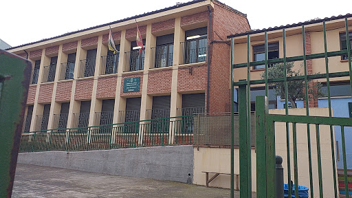 Colegio Público Entrevalles en Badarán