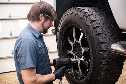 Auto Repair Shop «Mid-Valley Auto & Truck Repair», reviews and photos, 8865 Baltimore National Pike, Middletown, MD 21769, USA