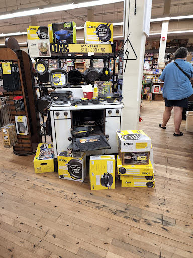 General Store «Mast General Store Columbia», reviews and photos, 1601 Main St, Columbia, SC 29201, USA