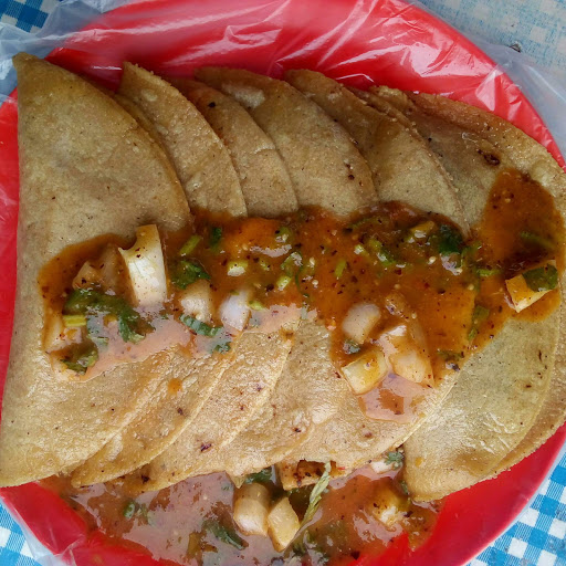 Restaurante TACOS DE CANASTA ROSSY en Nezahualcóyotl