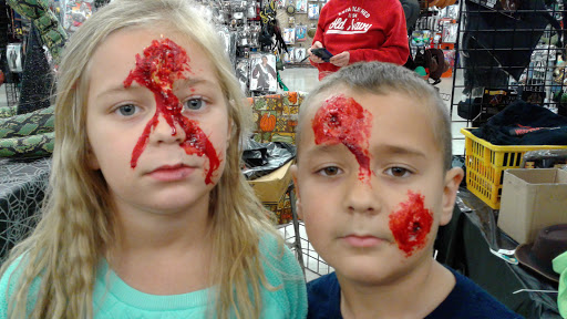 Haunted House «Haunted Angelus House», reviews and photos, 8829 E Washington St, Indianapolis, IN 46219, USA