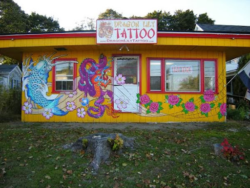 Dragon Lily Tattoo, 3380 E Main Rd, Portsmouth, RI 02871, USA, 