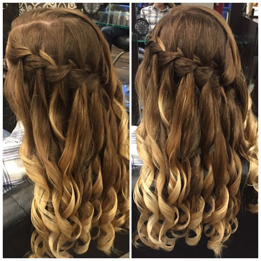 Hair Salon «Hollywood Blvd Hair Salon», reviews and photos, 1130 Montauk Hwy, Mastic, NY 11950, USA