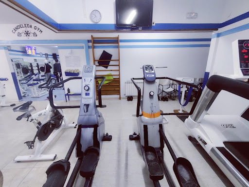 CANDELEDA Gimnasio en Candeleda, Ávila‎