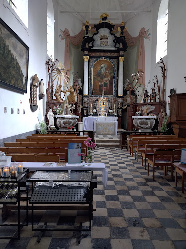 Beoordelingen van Kapel van Steenbergen in Waver - Kerk
