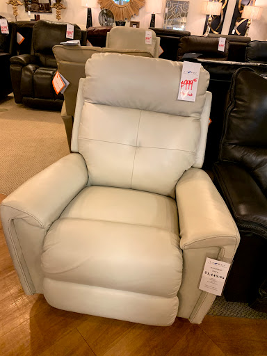 Furniture Store «La-Z-Boy Furniture Galleries», reviews and photos, 5151 S Sherwood Forest Blvd, Baton Rouge, LA 70816, USA