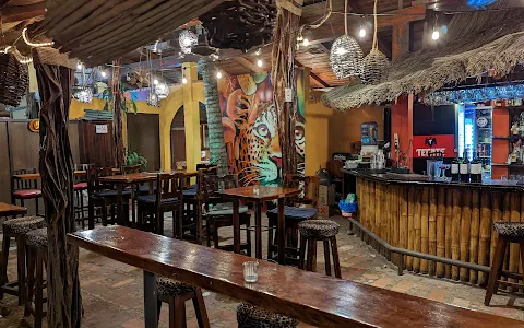 Langostinos Restaurant & Bar image