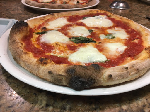 La Pace ristorante Pizzeria in Biella, Provincia di Biella