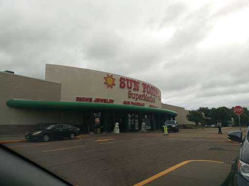Grocery Store «Sun Foods», reviews and photos, 6350 Brooklyn Blvd, Minneapolis, MN 55429, USA