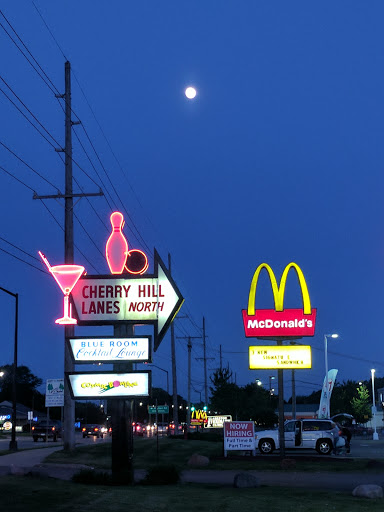 Bowling Alley «Cherry Hill Lanes North», reviews and photos, 6697 Dixie Hwy, Village of Clarkston, MI 48346, USA
