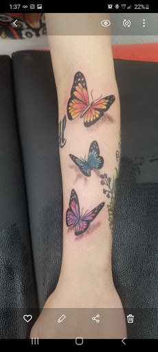 Explore pot leaf tattoo ideas, creative tattoo ideas in Lewiston, available at Walkins tattoos studio
