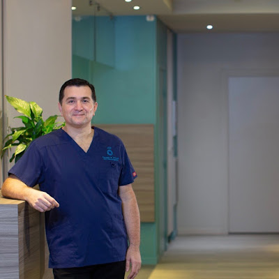 Docteur Marc SALLE - Ophtalmologue Chirurgien - Cataracte / Rétine / Glaucome - COF à Lille