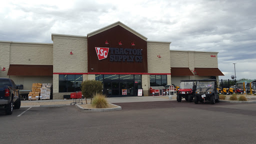 Tractor Supply Co., 10545 E Main St, Apache Junction, AZ 85120, USA, 