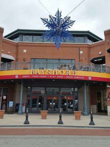 Shopping Mall «Bayshore Town Center», reviews and photos, 5800 N Bayshore Dr, Glendale, WI 53217, USA