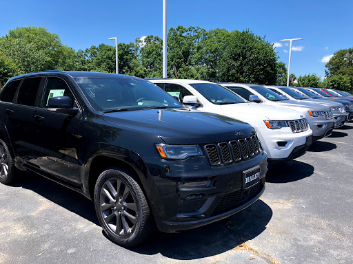 Jeep Dealer «Haley Chrysler Dodge Jeep Ram - Airport», reviews and photos, 5400 S Laburnum Ave, Richmond, VA 23231, USA