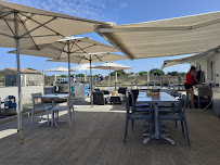 Atmosphère du Bar-restaurant à huîtres Ré Ostréa à Saint-Martin-de-Ré - n°10