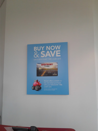 Tire Shop «Discount Tire Store - West Chester, OH», reviews and photos, 7683 Kingland Dr, West Chester Township, OH 45069, USA