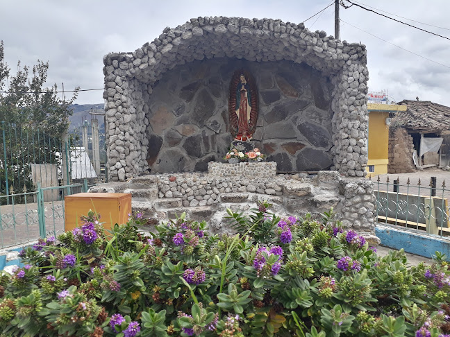 Opiniones de Iglesia Parroquial 11 de Noviembre en Latacunga - Iglesia