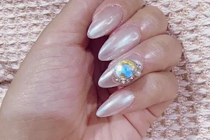Lotus Beauty & Nails image