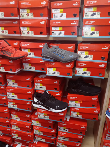 Shoe Store «Shoe Dept.», reviews and photos, 1701 Stringtown Rd, Grove City, OH 43123, USA