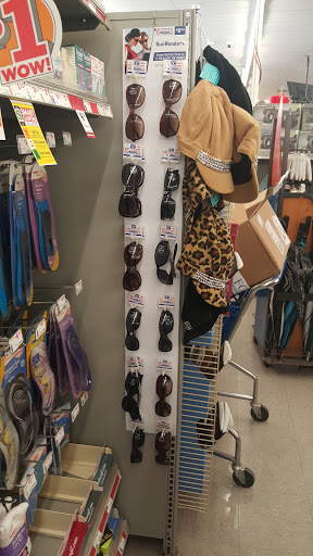 Dollar Store «Family Dollar», reviews and photos, 818 S Front St, Mankato, MN 56001, USA