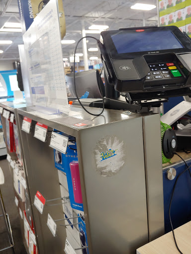 Electronics Store «Best Buy», reviews and photos, 4610 S 76th St, Greenfield, WI 53220, USA