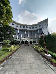 Street View & 360deg - Sekolah Pascasarjana UGM