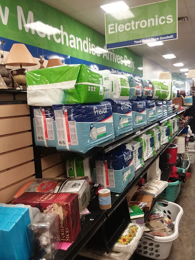 Thrift Store «Goodwill Store & Donation Center», reviews and photos, 28901 S Western Ave, Rancho Palos Verdes, CA 90275, USA