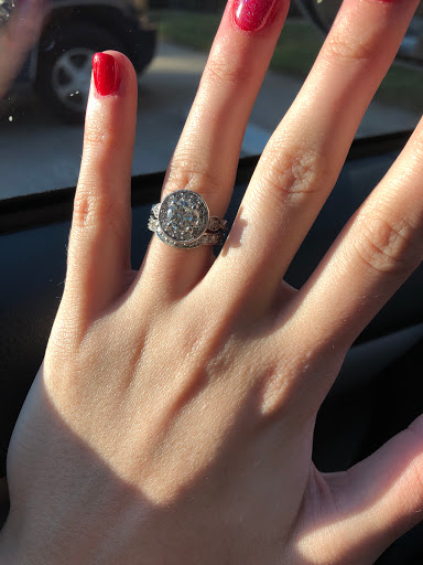 Diamond Buyer «Provident Jewelry», reviews and photos, 331 Clematis St, West Palm Beach, FL 33401, USA