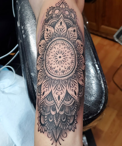 Explore drawing easy tattoo ideas, creative tattoo ideas in Pueblo, available at Spellbound Electric Tattoos