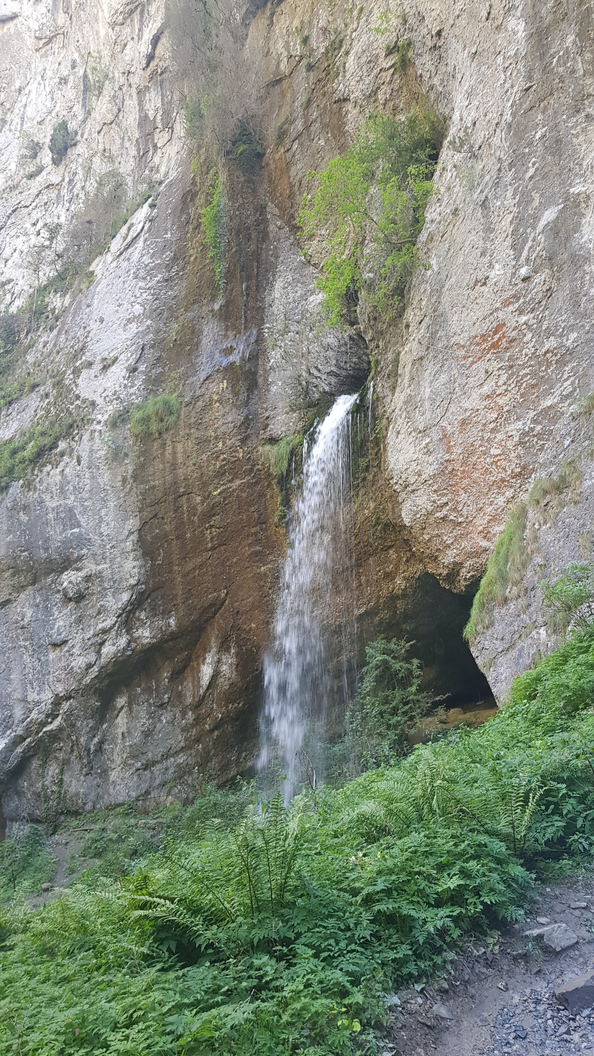 Photo n° 3 de l'avis de Ponstronic. fait le 11/08/2019 à 07:24