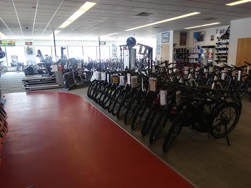 Sporting Goods Store «Durst Cycle and Fitness», reviews and photos, 1112 W University Ave, Urbana, IL 61801, USA