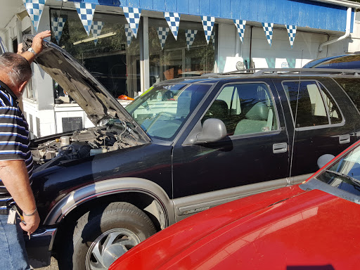 Used Car Dealer «Signature Auto Sales», reviews and photos, 3235 Kitsap Way, Bremerton, WA 98312, USA