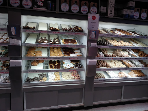 Donut Shop «Yum Yum Bake Shops», reviews and photos, 500 W Street Rd, Warminster, PA 18974, USA