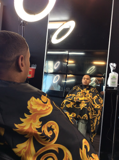 Barber Shop «Upper Level Cut Lounge Barbershop», reviews and photos, 5050 S Tacoma Way #15, Tacoma, WA 98409, USA