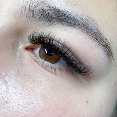 Eyelash Extensions South Calgary - South OutLash Beauty Boutique & SkinLAB