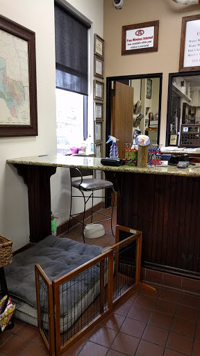 Car Wash «The Arbor Car Wash and Lube Center», reviews and photos, 3120 Guadalupe St, Austin, TX 78705, USA