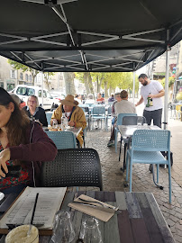 Atmosphère du Restaurant français BHV 2.1 restaurant et bistrot a vin à Riom - n°3