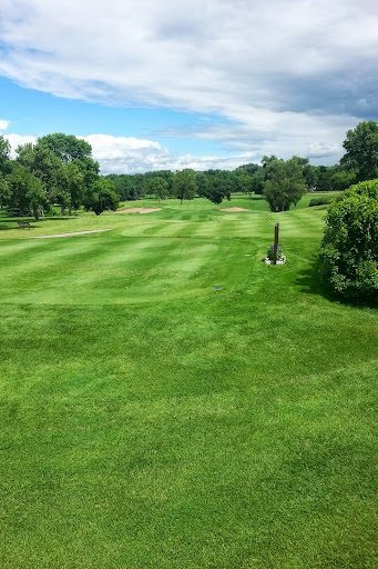 Golf Course «Dwan Golf Club», reviews and photos, 3301 W 110th St, Bloomington, MN 55431, USA