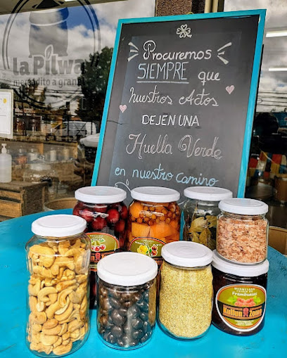 La Pilwa Mercadito a Granel - Productos Locales - Frutos Secos - Avena - Harinas - Legumbres